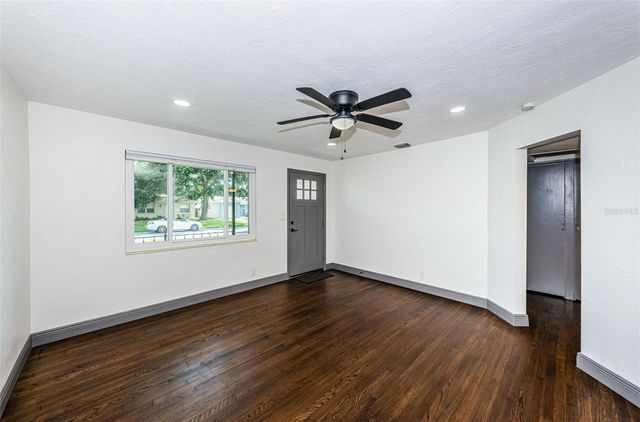 618 40TH AVENUE N, St Petersburg, FL 33703