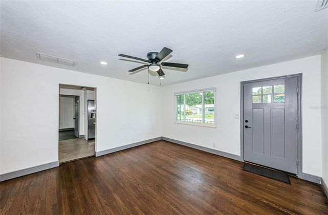 618 40TH AVENUE N, St Petersburg, FL 33703