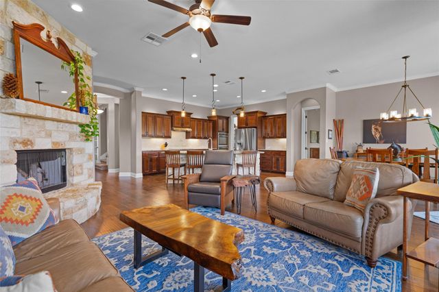 164 Milestone RD, Liberty Hill, TX 78642