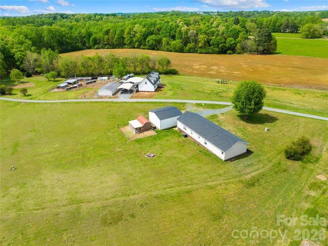 25948 Copper Creek Drive, Albemarle, NC 28001