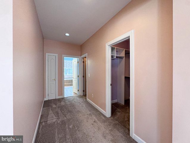 22827 OAKGROVE RD, Sterling, VA 20166