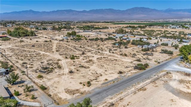 2090 Shady Lane, Pahrump, NV 89060