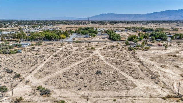 2090 Shady Lane, Pahrump, NV 89060