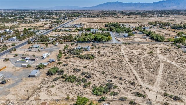 2090 Shady Lane, Pahrump, NV 89060