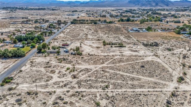 2090 Shady Lane, Pahrump, NV 89060