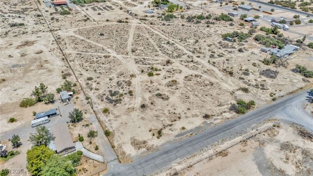 2090 Shady Lane, Pahrump, NV 89060
