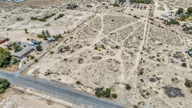 2090 Shady Lane, Pahrump, NV 89060