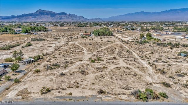 2090 Shady Lane, Pahrump, NV 89060