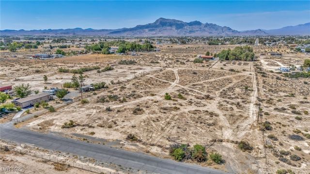 2090 Shady Lane, Pahrump, NV 89060