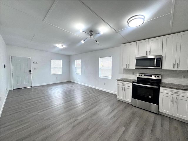 1504 W 18TH STREET, Sanford, FL 32771