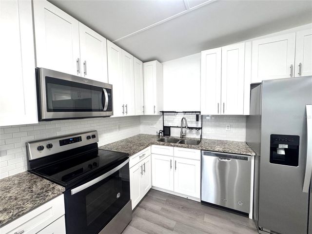 1504 W 18TH STREET, Sanford, FL 32771