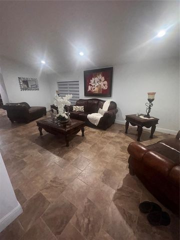 4704 WINDSOR AVENUE, Orlando, FL 32819