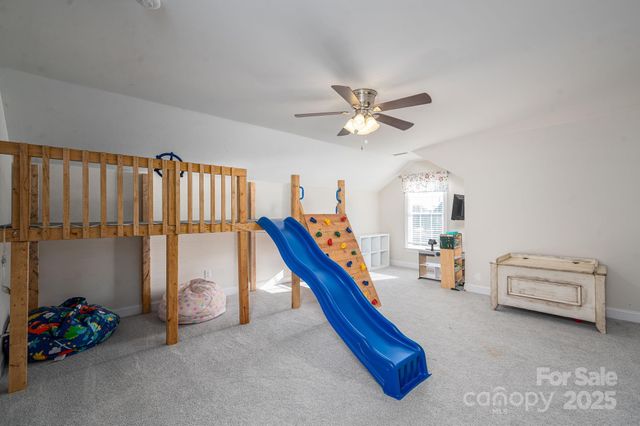 2616 Nicklaus Court NE, Conover, NC 28613