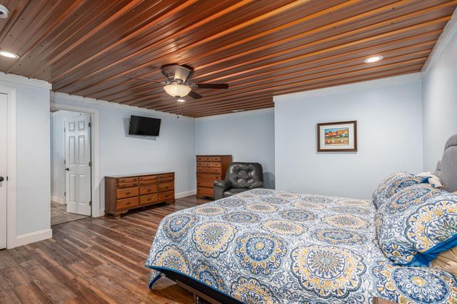 2616 Nicklaus Court NE, Conover, NC 28613