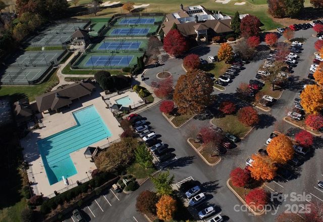 2616 Nicklaus Court NE, Conover, NC 28613