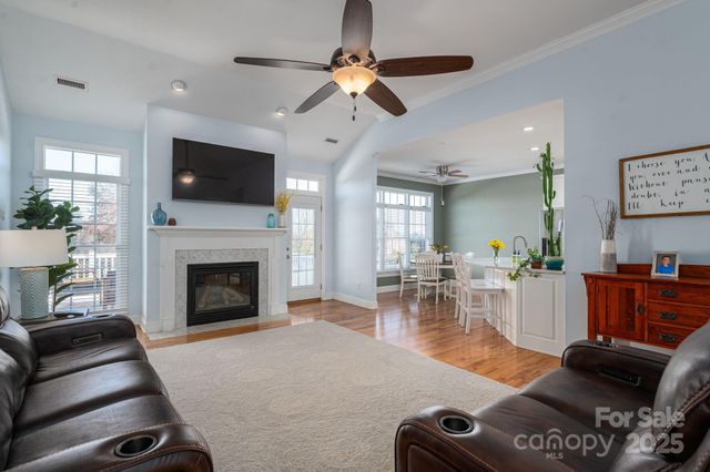 2616 Nicklaus Court NE, Conover, NC 28613