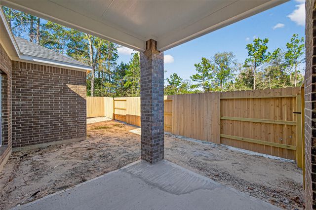 12375 Sunset Canyon Way, Willis, TX 77318