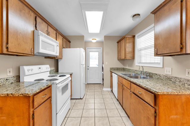 112 Vista Way, Huntsville, TX 77340