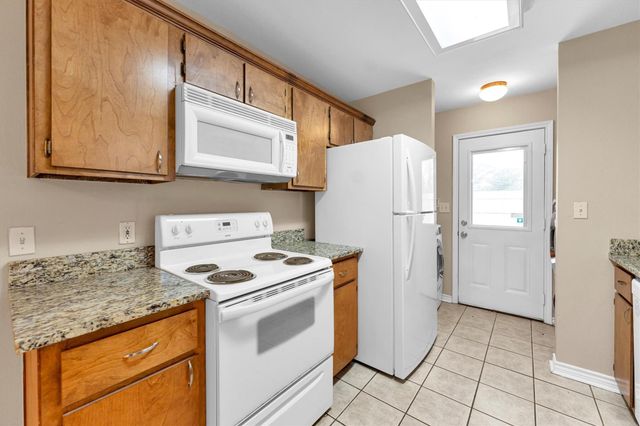 112 Vista Way, Huntsville, TX 77340