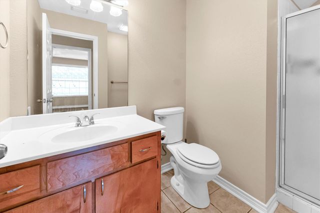 112 Vista Way, Huntsville, TX 77340