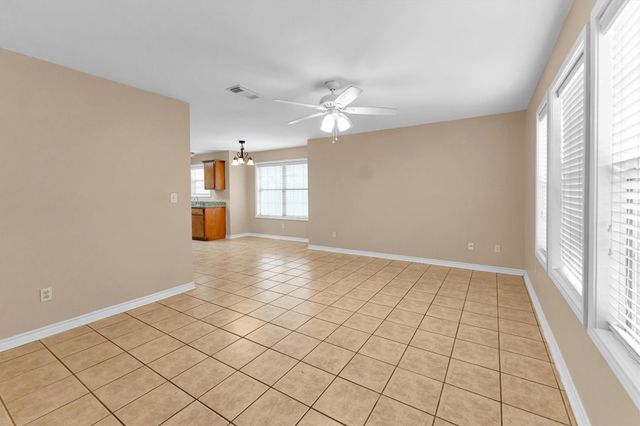 112 Vista Way, Huntsville, TX 77340