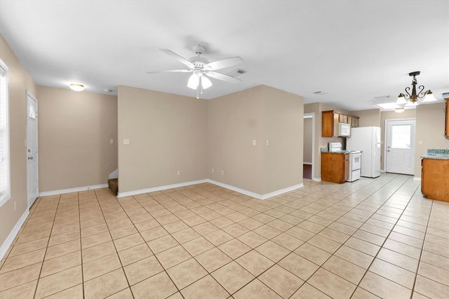 112 Vista Way, Huntsville, TX 77340