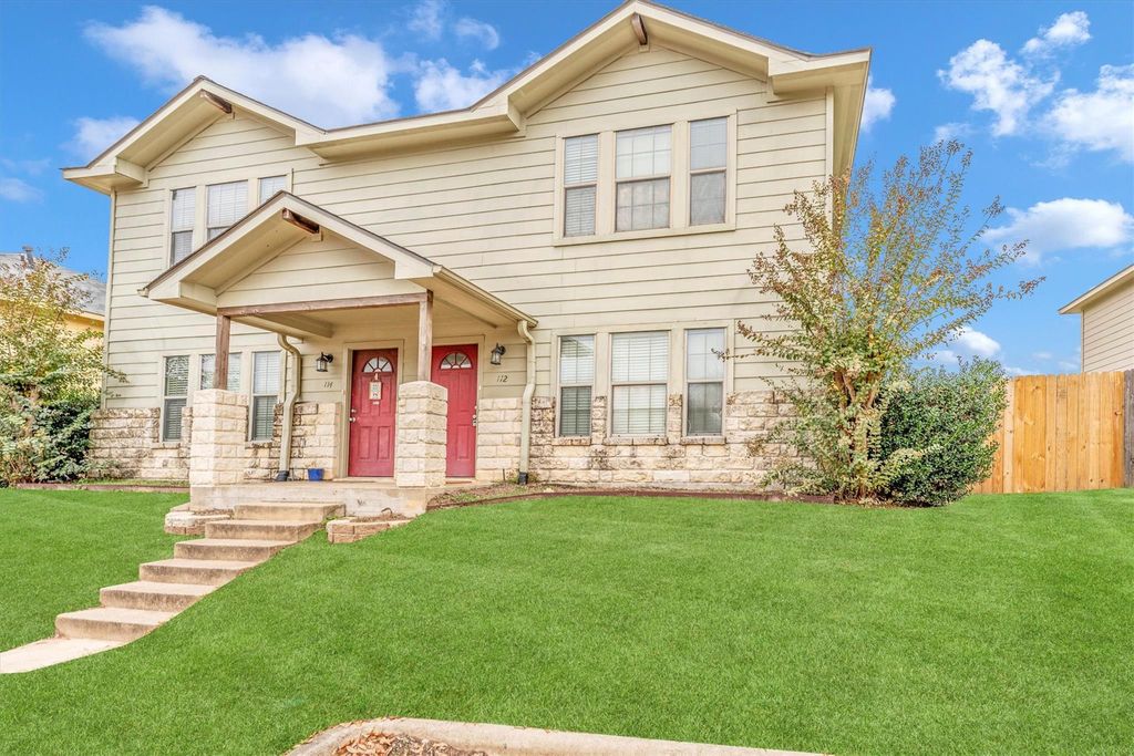 112 Vista Way, Huntsville, TX 77340