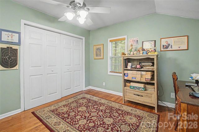 76 Winsome Trail, Hendersonville, NC 28739