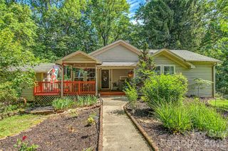 76 Winsome Trail, Hendersonville, NC 28739