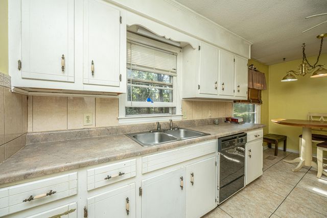 1414 Green Pond Highway, Walterboro, SC 29488