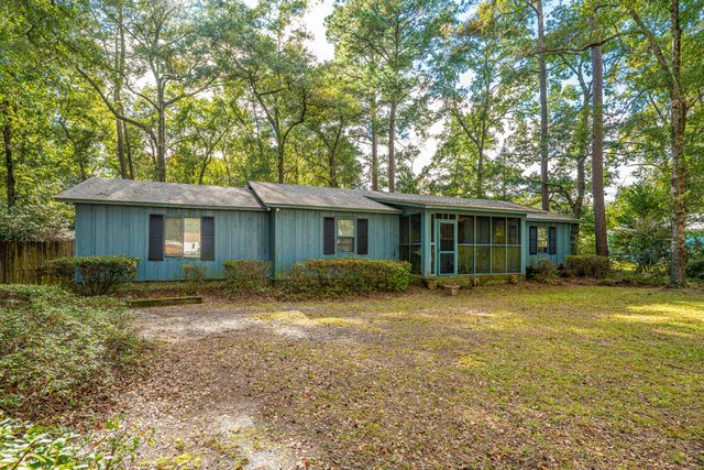 1414 Green Pond Highway, Walterboro, SC 29488