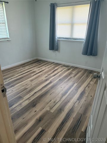 13401 E 76th Street N, Owasso, OK 74055