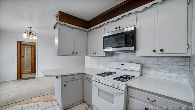 13401 E 76th Street N, Owasso, OK 74055