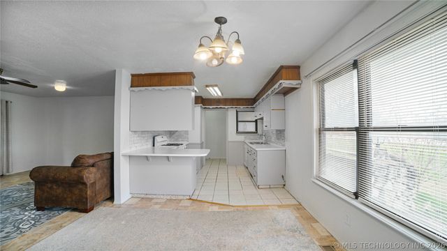 13401 E 76th Street N, Owasso, OK 74055