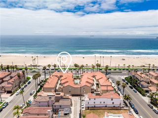 2000 Pacific Coast Hwy 108, Huntington Beach, CA 92648