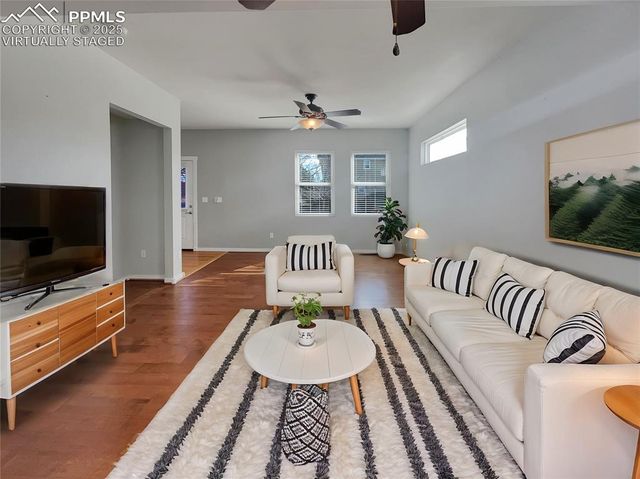 5214 Dovetail Lane, Colorado Springs, CO 80916