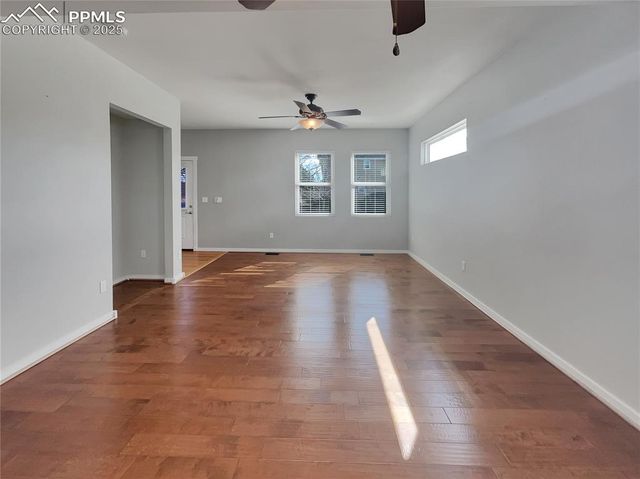 5214 Dovetail Lane, Colorado Springs, CO 80916