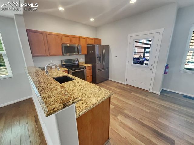 5214 Dovetail Lane, Colorado Springs, CO 80916