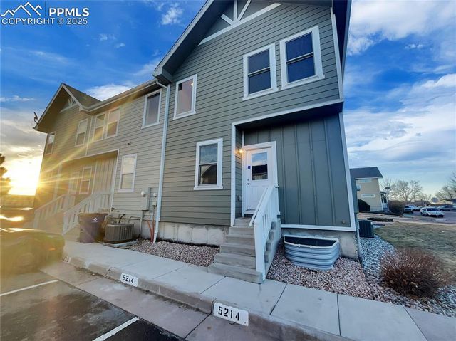 5214 Dovetail Lane, Colorado Springs, CO 80916