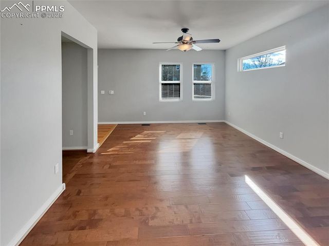 5214 Dovetail Lane, Colorado Springs, CO 80916