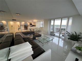 2750 NE 183rd St 2208, Aventura, FL 33160