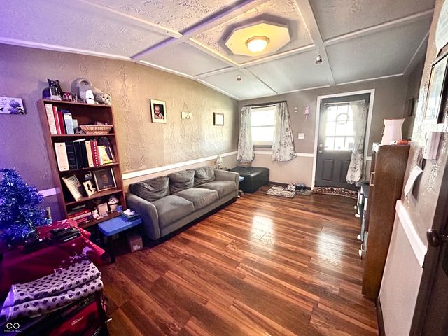 5327 W Morris Street, Indianapolis, IN 46241