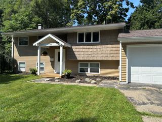11166 Riverview Drive, Grand Blanc, MI 48439
