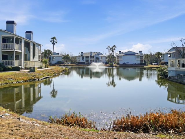 1481 Center Street 1102, Mount Pleasant, SC 29464