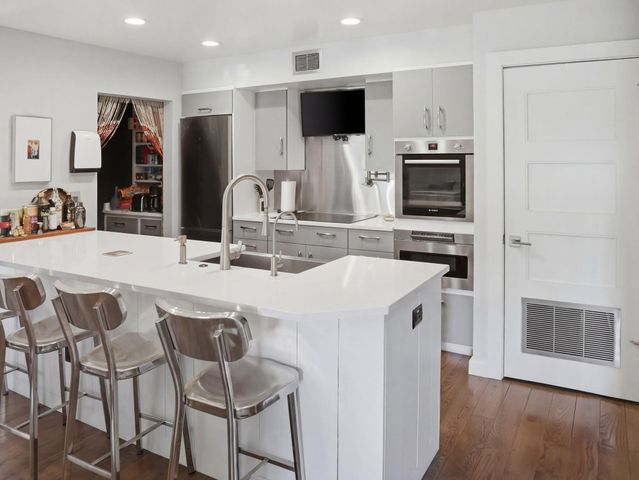 1481 Center Street 1102, Mount Pleasant, SC 29464