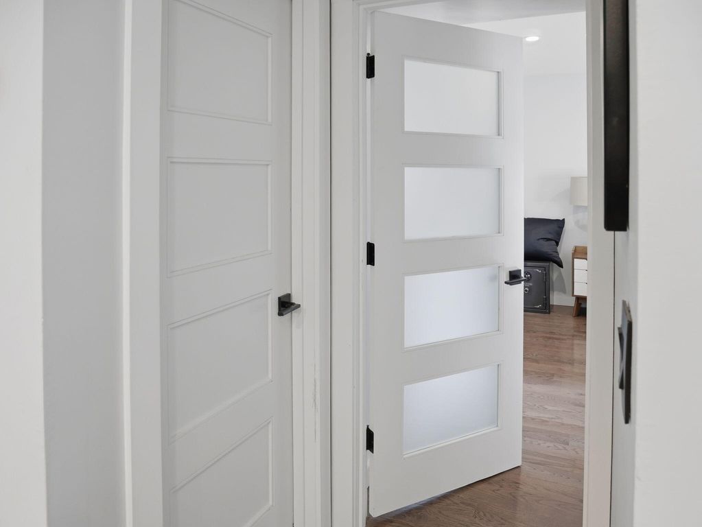 Image 16 of property listing at 1481 Center Street 1102, Mount Pleasant, SC 29464