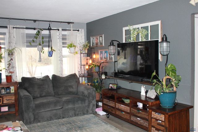 618 E INDIANA, Rapid City, SD 57701