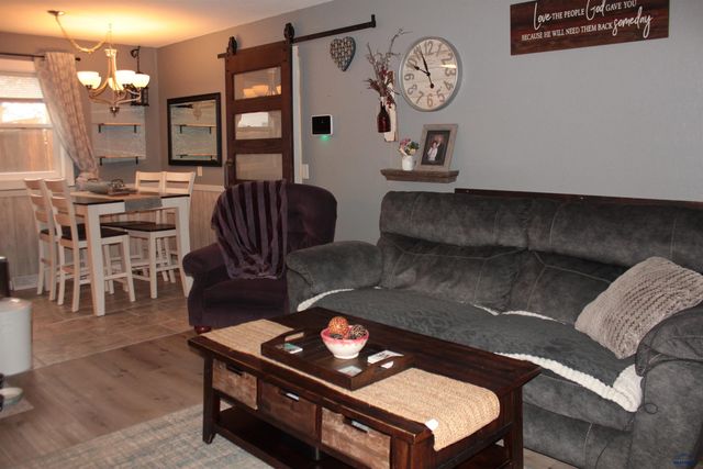 618 E INDIANA, Rapid City, SD 57701