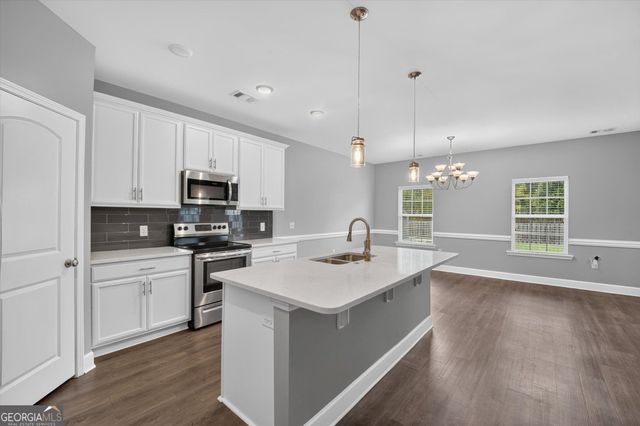 130 Clover Pointe Circle, Guyton, GA 31312