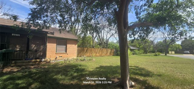 2613 Mc Gee Street, Fort Worth, TX 76112